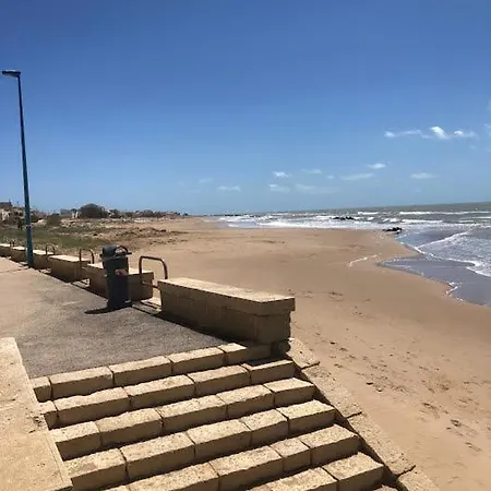 Casa Dorina, Charme E Comfort A 100 M Dal Mare דירה *